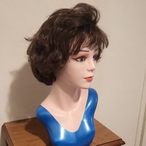 Alan Thomas Design's Wig - ATD84